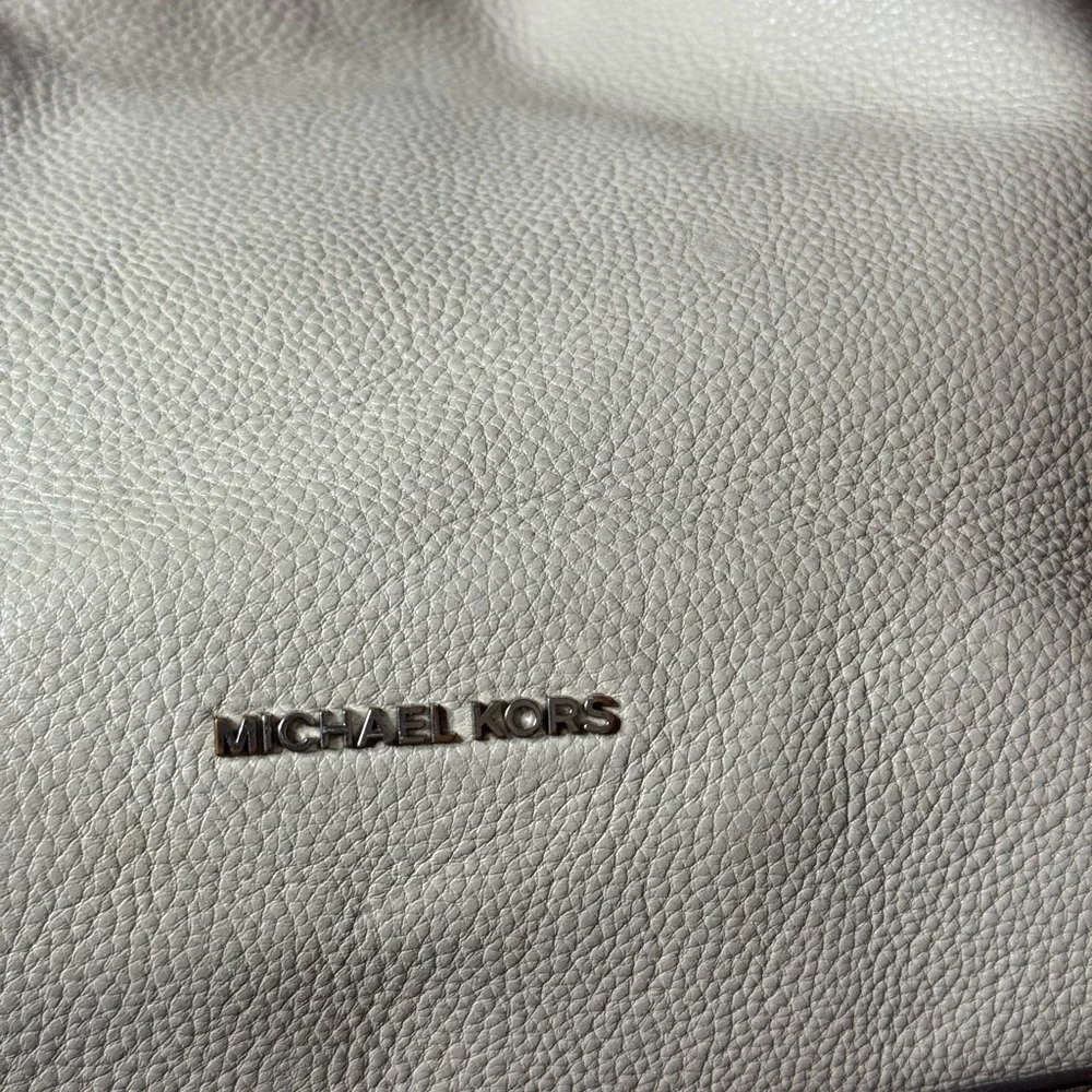 Michael Kors Raven Triple Compartment Shoulder Bag Handbag Purse EUC